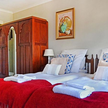 Bed and Breakfast Chesham House Херманус Экстерьер фото
